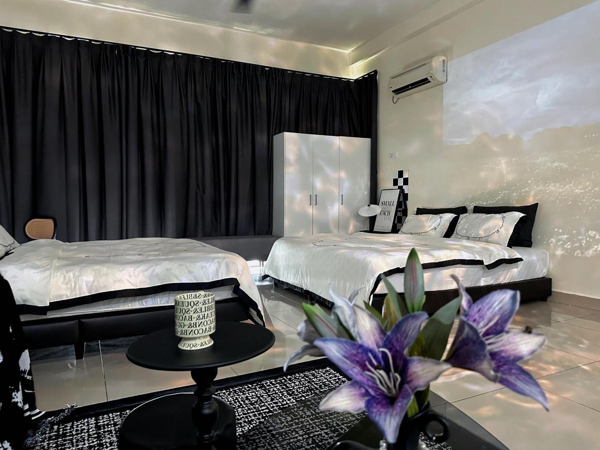 Pangsapuri Mount Austin With Hd Projector Fast Wifi Johor Bahru
