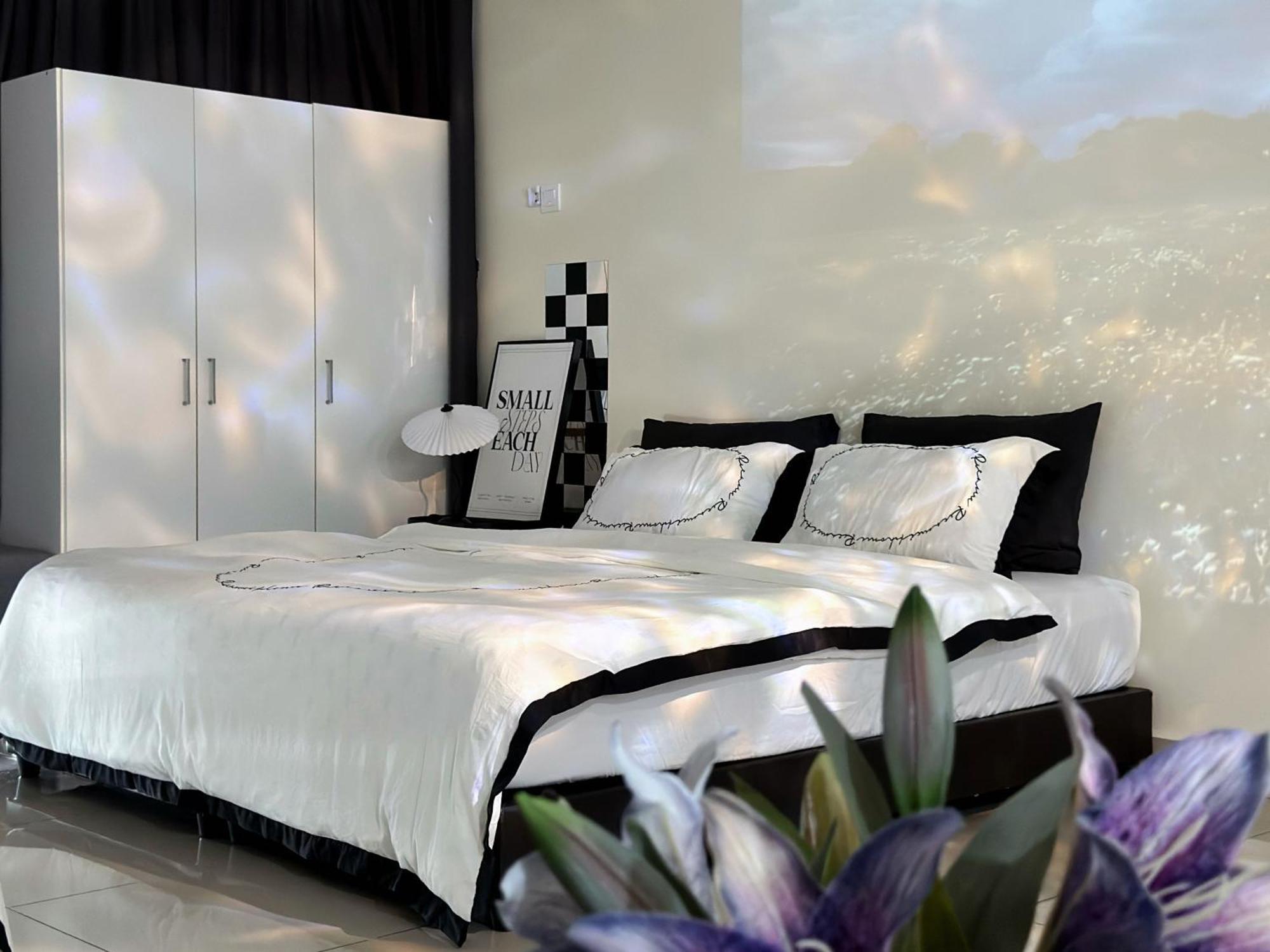 Pangsapuri Mount Austin With Hd Projector Fast Wifi Johor Bahru